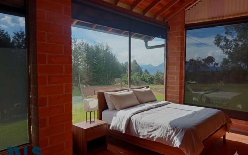 Casa en Santa Elena en Rural