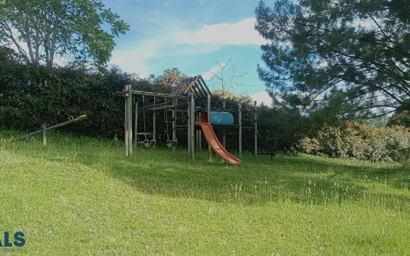 Casa en Santa Elena en Rural