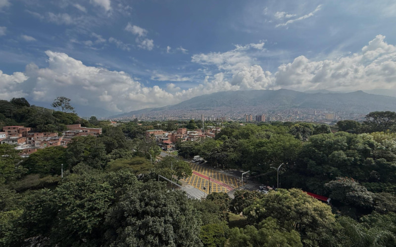 Apartamento en Medellín en Los Colores