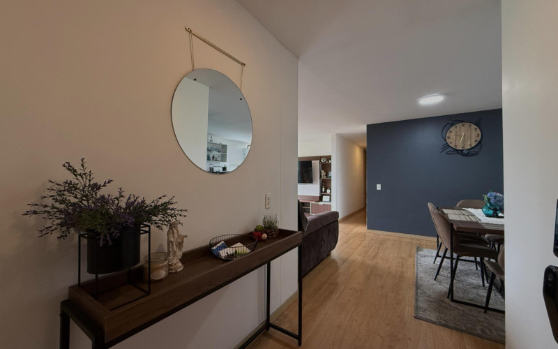 Apartamento en Medellín en Los Colores