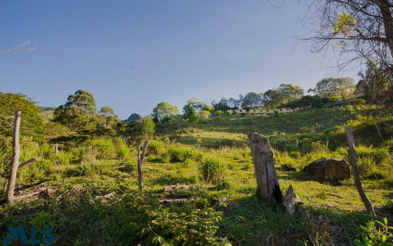 Casa en Girardota en V. La Holanda