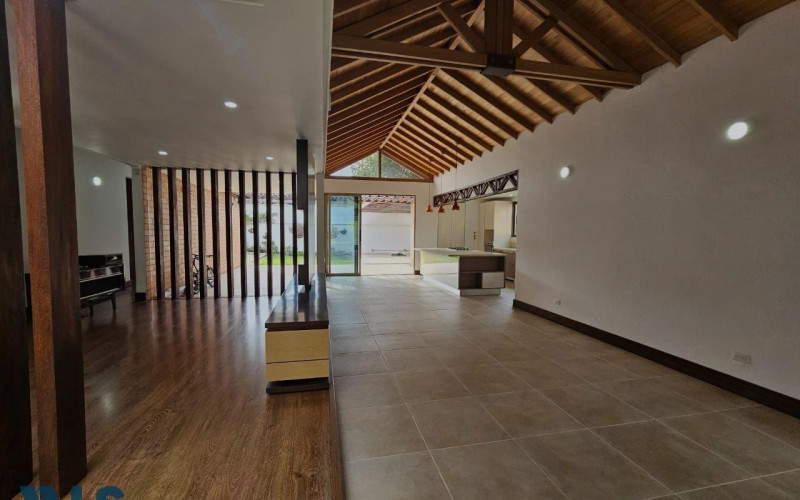 Casa en El Retiro en Urbano