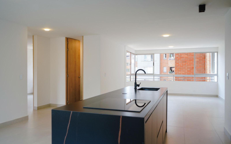 Apartamento de Lujo en El Poblado, Castropol - ¡Totalmente Remodelado! (Medellín)