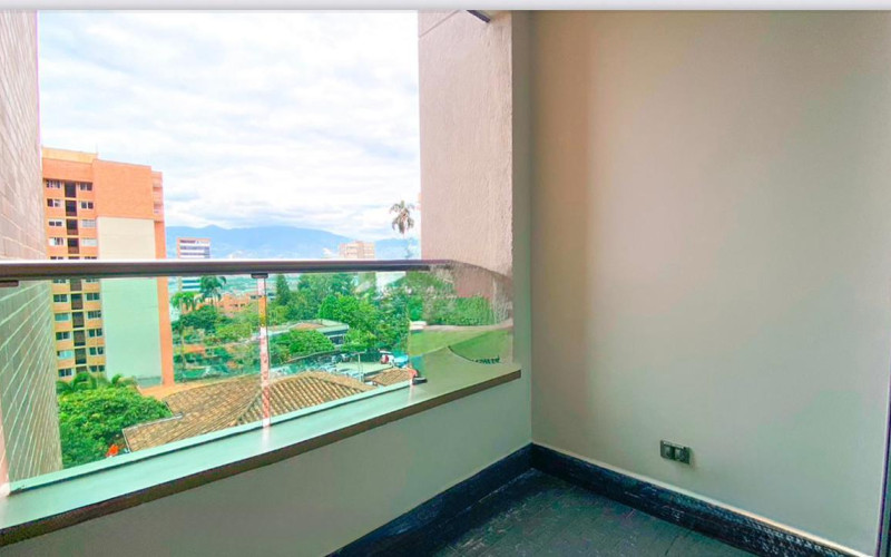 Apartamento de Ensueño con Vista Panorámica en Castropol, El Poblado - $168 m}2