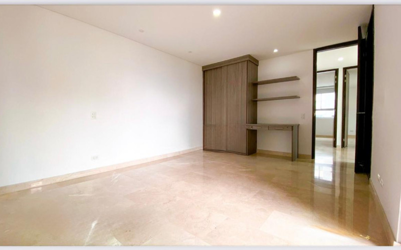 Apartamento de Ensueño con Vista Panorámica en Castropol, El Poblado - $168 m}2