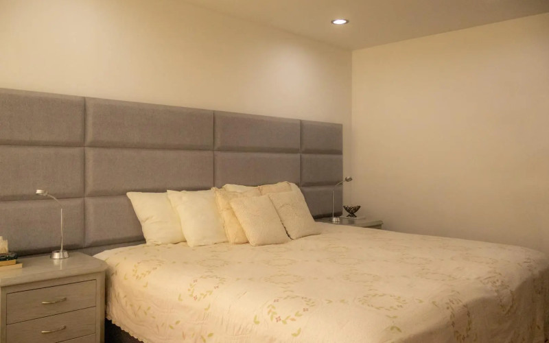Prime-Zone Apartment with Open City Views Next to El Tesoro Mall