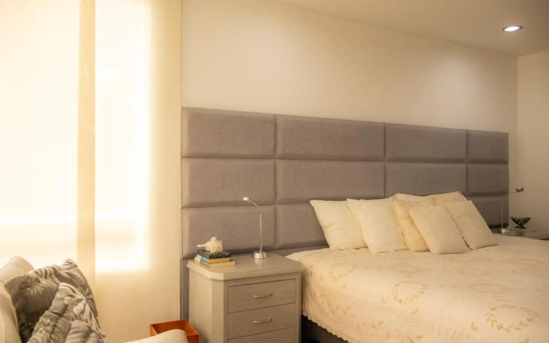 Prime-Zone Apartment with Open City Views Next to El Tesoro Mall
