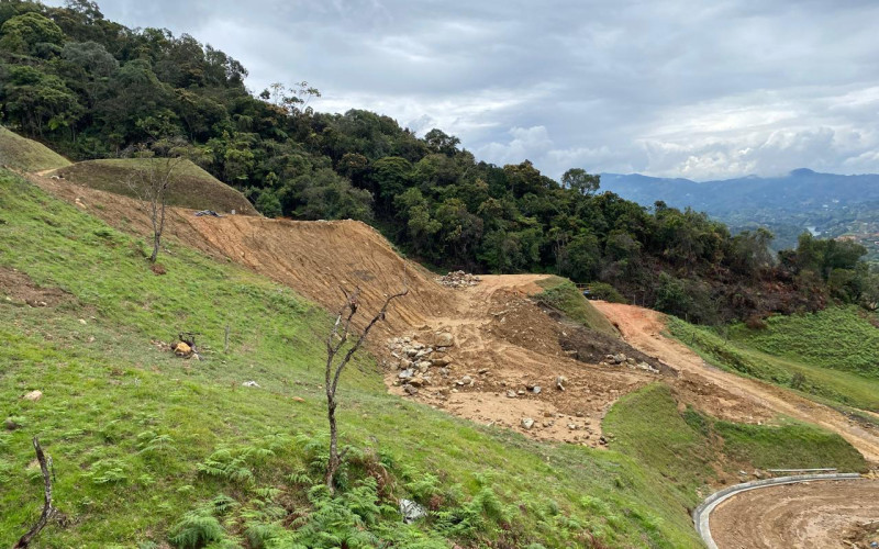 Lote en las alturas del Peñol (Makai)