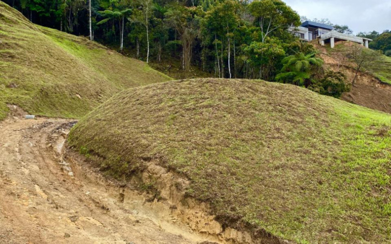 Lote en las alturas del Peñol (Makai)