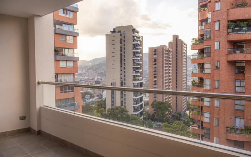Prime Apartment in Lalinde | Renovated & Move-In Ready