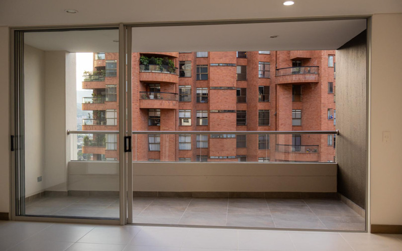 Prime Apartment in Lalinde | Renovated & Move-In Ready