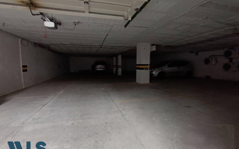 Oficina en Medellín en Laureles