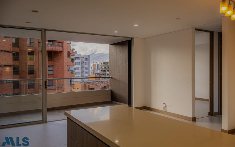 Apartamento en Medellín en Lalinde