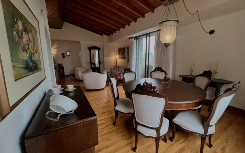 Apartamento en Medellín en Las Lomas Nº 2