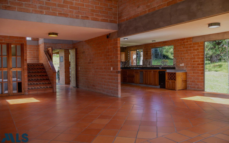 Casa en Santa Elena en Rural