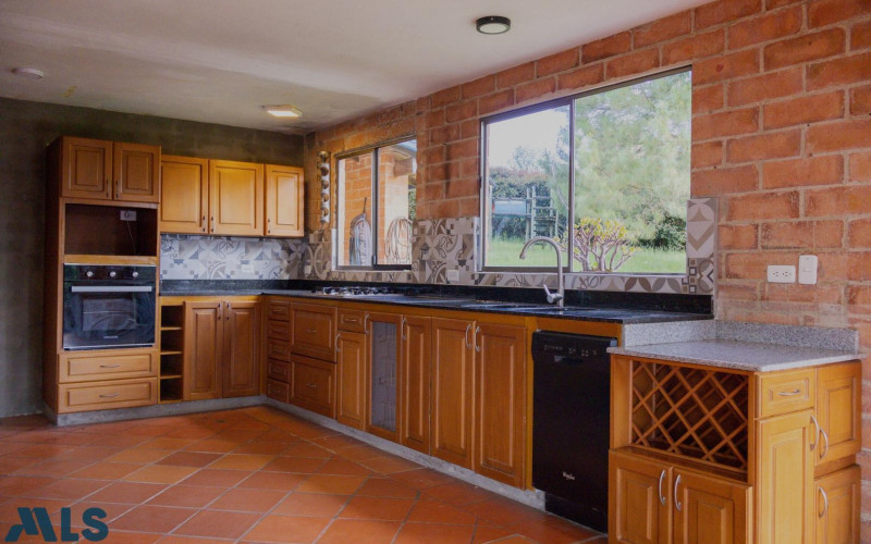 Casa en Santa Elena en Rural