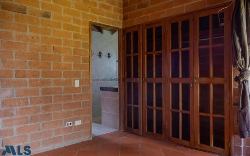 Casa en Santa Elena en Rural