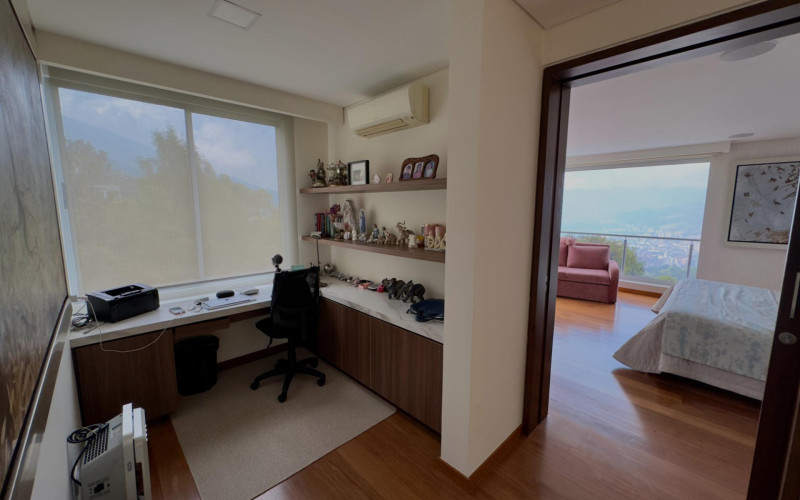 Casa en Medellín en Las Palmas