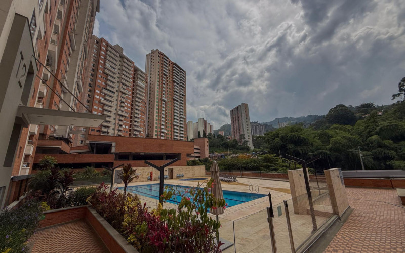 Apartamento en Sabaneta en Alto de Las Flores