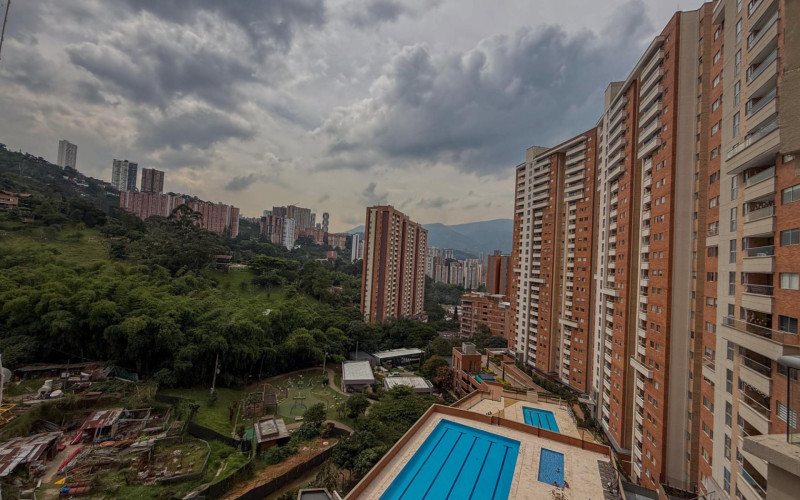 Apartamento en Sabaneta en Alto de Las Flores