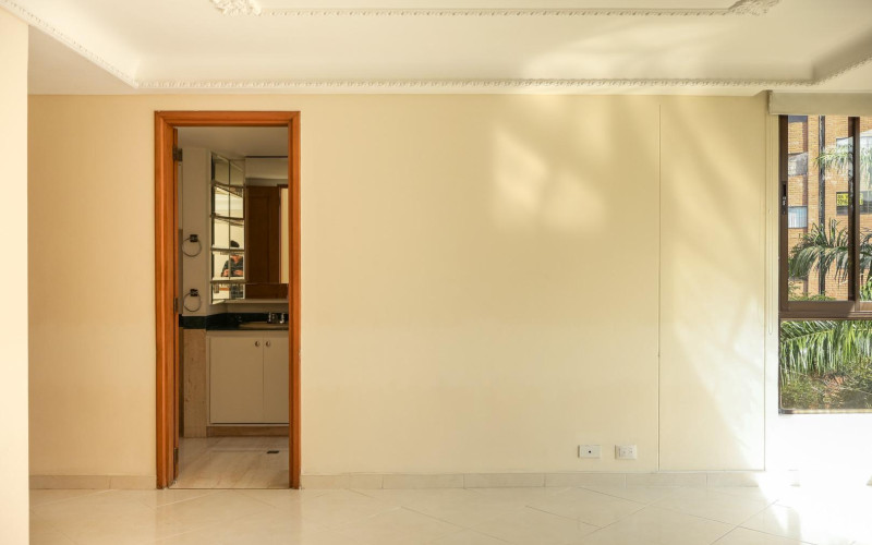 Hermoso Apartamento para Alquilar  260M2en poblado Tomatera