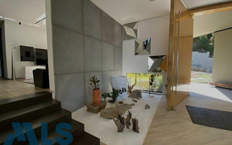 Casa en Medellín en Las Palmas