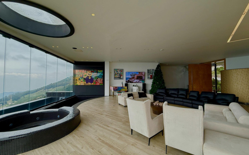 Casa en Medellín en Las Palmas