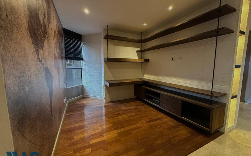 Apartamento en Medellín en El Tesoro