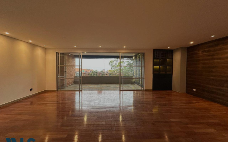 Apartamento en Medellín en El Tesoro
