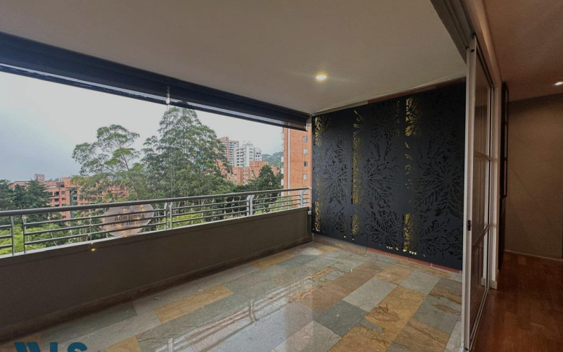 Apartamento en Medellín en El Tesoro