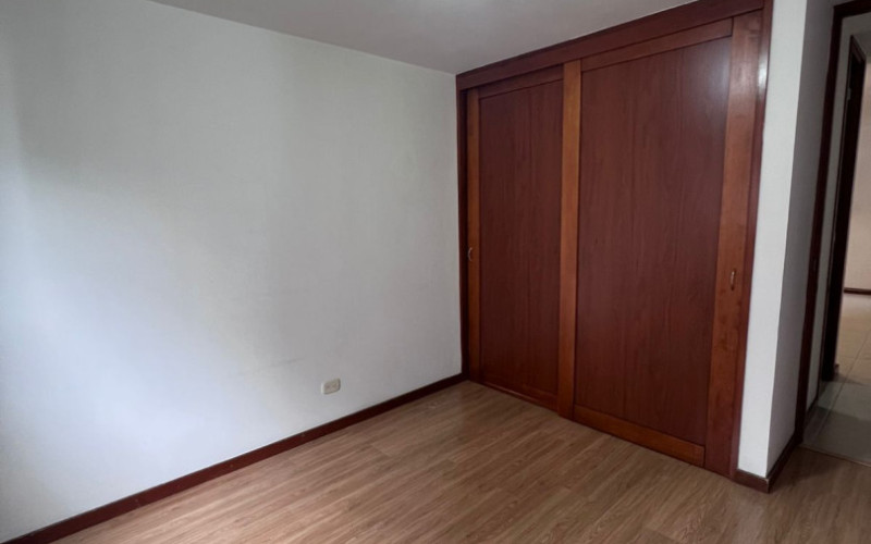 Live In Castropol from a High Floor Apartment for Rent with Balcony & Home Office