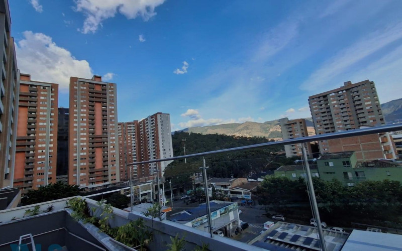 Apartamento en Medellín en Los Colores