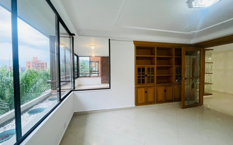Apartamento  en Venta sector Tomatera, Barrio  poblado Medellín 264M2