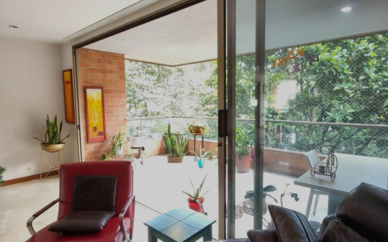 Apartamento en Medellín en Milla de oro