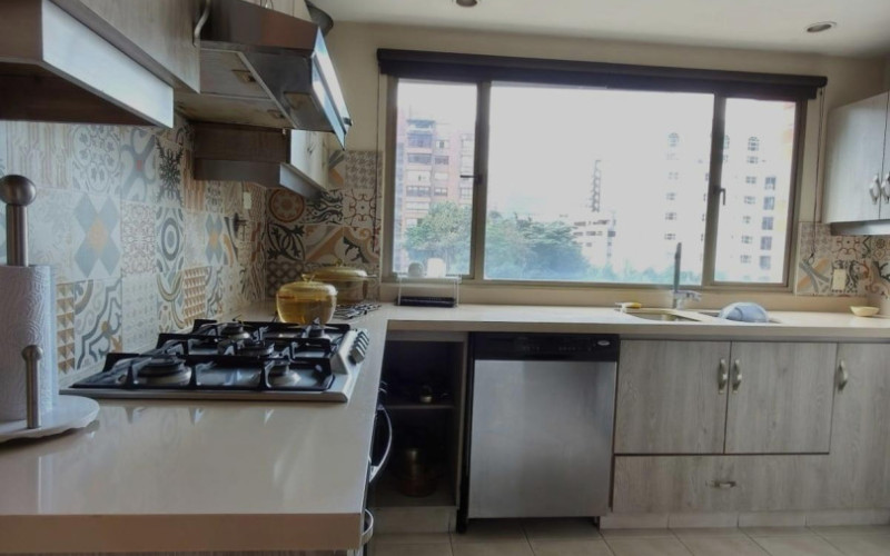 Apartamento en Medellín en Milla de oro
