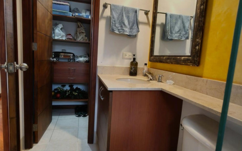 Apartamento en Medellín en Milla de oro