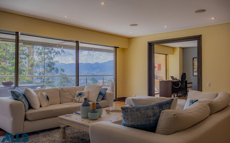 Apartamento en Medellín en El Poblado