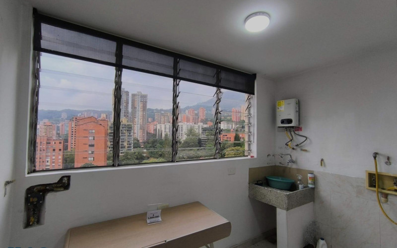 Apartamento en Medellín en La Tomatera