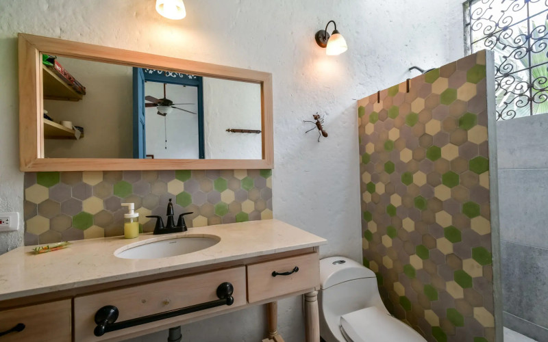 Tropical Sanctuary: A Private Family Retreat in Sopetrán