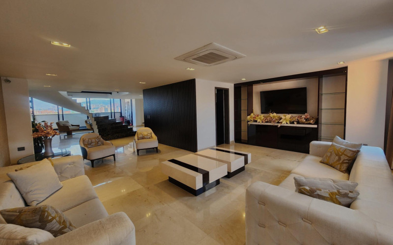 Apartamento en Medellín en Laureles