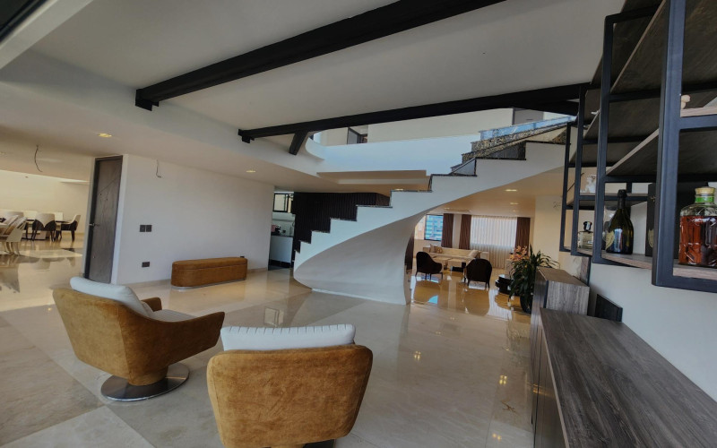 Apartamento en Medellín en Laureles