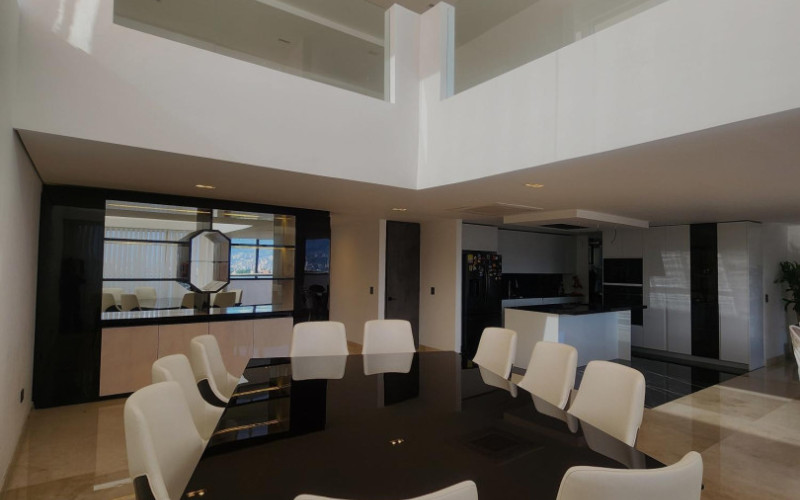 Apartamento en Medellín en Laureles