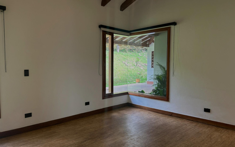 Casa en El Retiro en V. La Fe