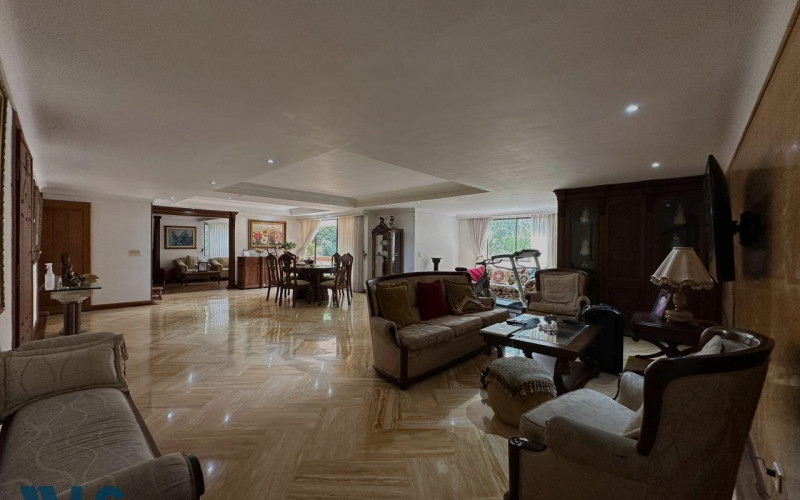 Apartamento en Medellín en Laureles