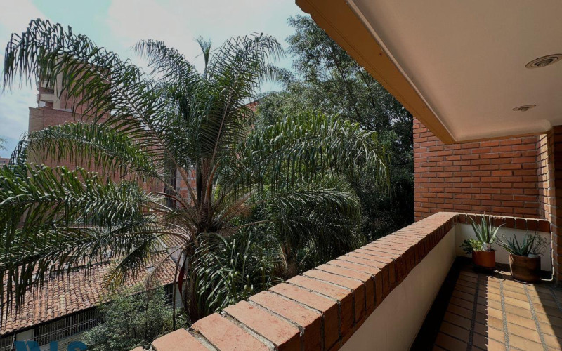 Apartamento en Medellín en Laureles