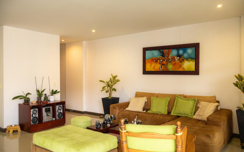 Apartment for Sale in Urbanización Prestige, Sabaneta – 143 m²