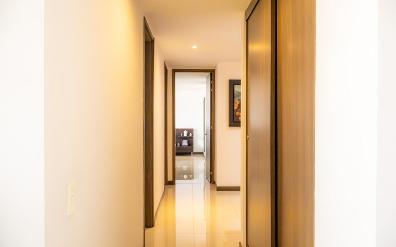 Sabaneta Elite Living: Panoramic Views near Arena Primavera Events Center.