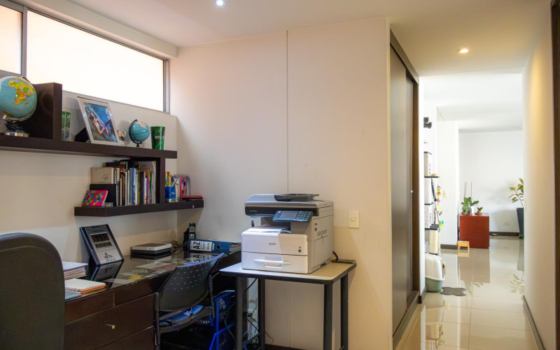 Apartment for Sale in Urbanización Prestige, Sabaneta – 143 m²