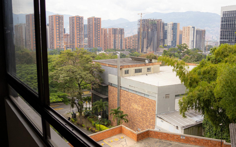 Duplex apartment with 4 bedrooms in El Poblado (Castropol), Medellín – 114 m²