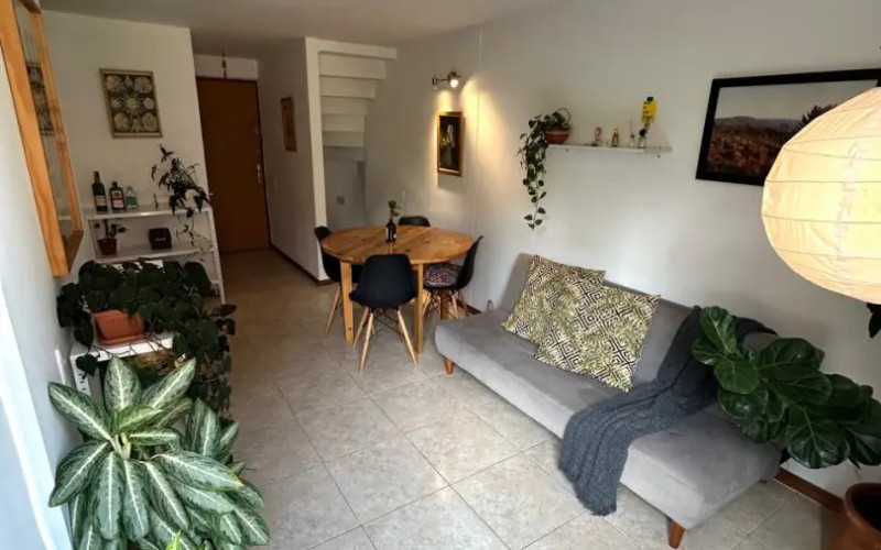 Spacious 4-Bedroom Duplex Apartment for Sale in El Poblado, Castropol | Great Value